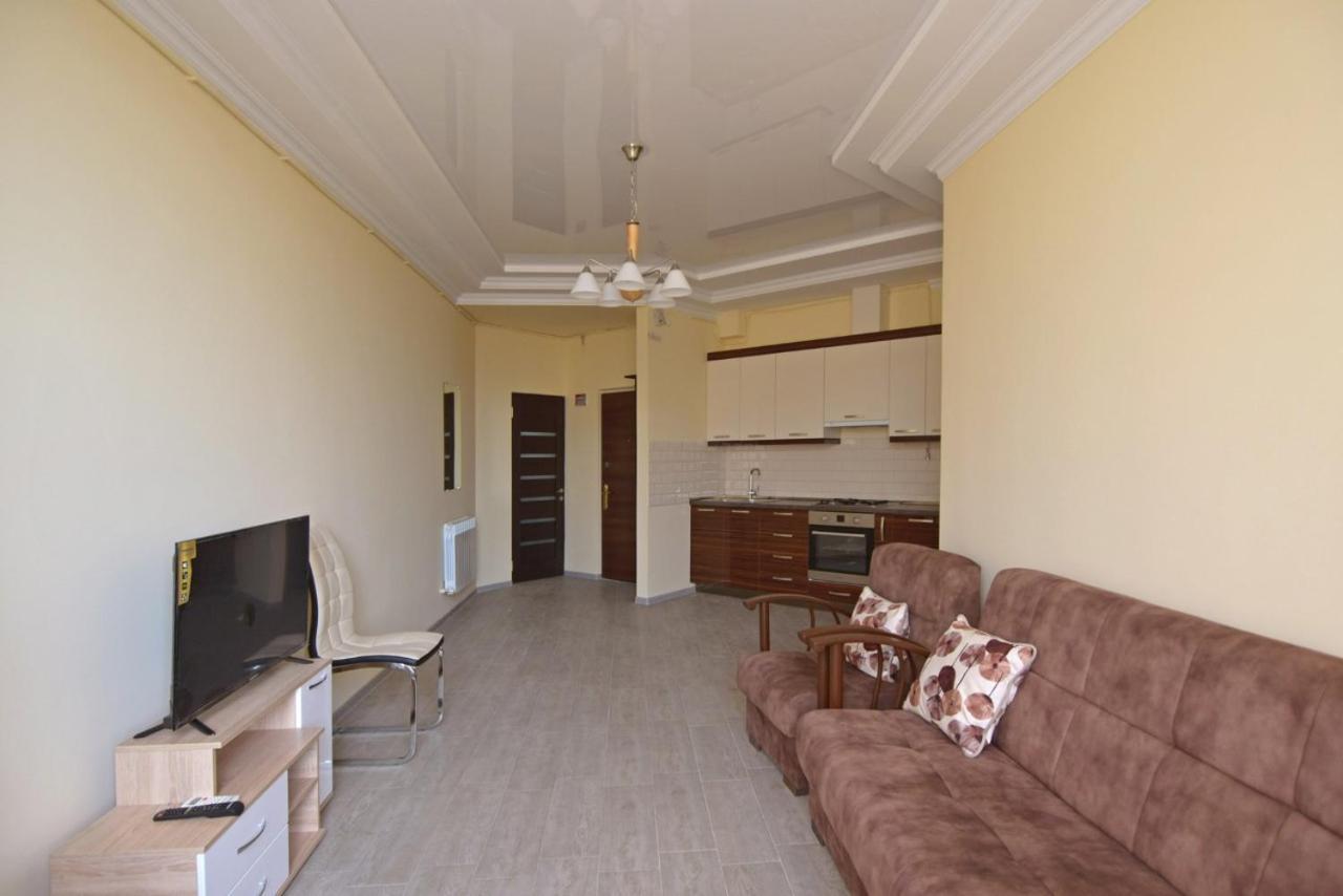 Rent Inn Yerevan On Sakharov Square エクステリア 写真