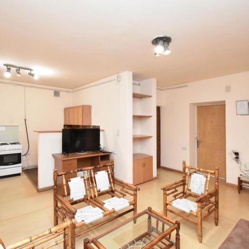 Rent Inn Yerevan On Sakharov Square エクステリア 写真