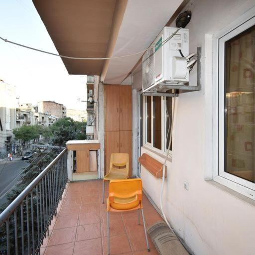 Rent Inn Yerevan On Sakharov Square エクステリア 写真