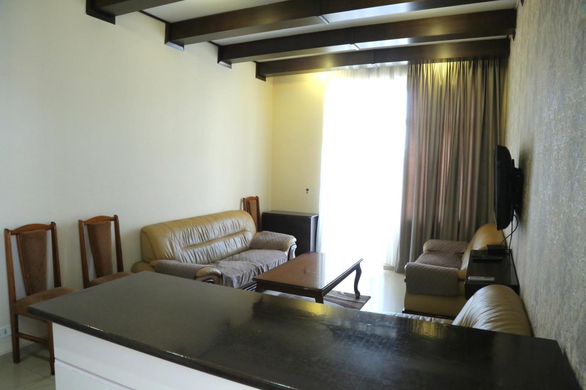 Rent Inn Yerevan On Sakharov Square エクステリア 写真